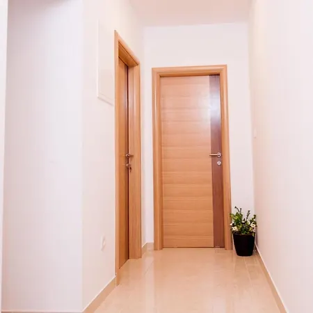 Apartmán By The Sea Pisak, Omis - 1010